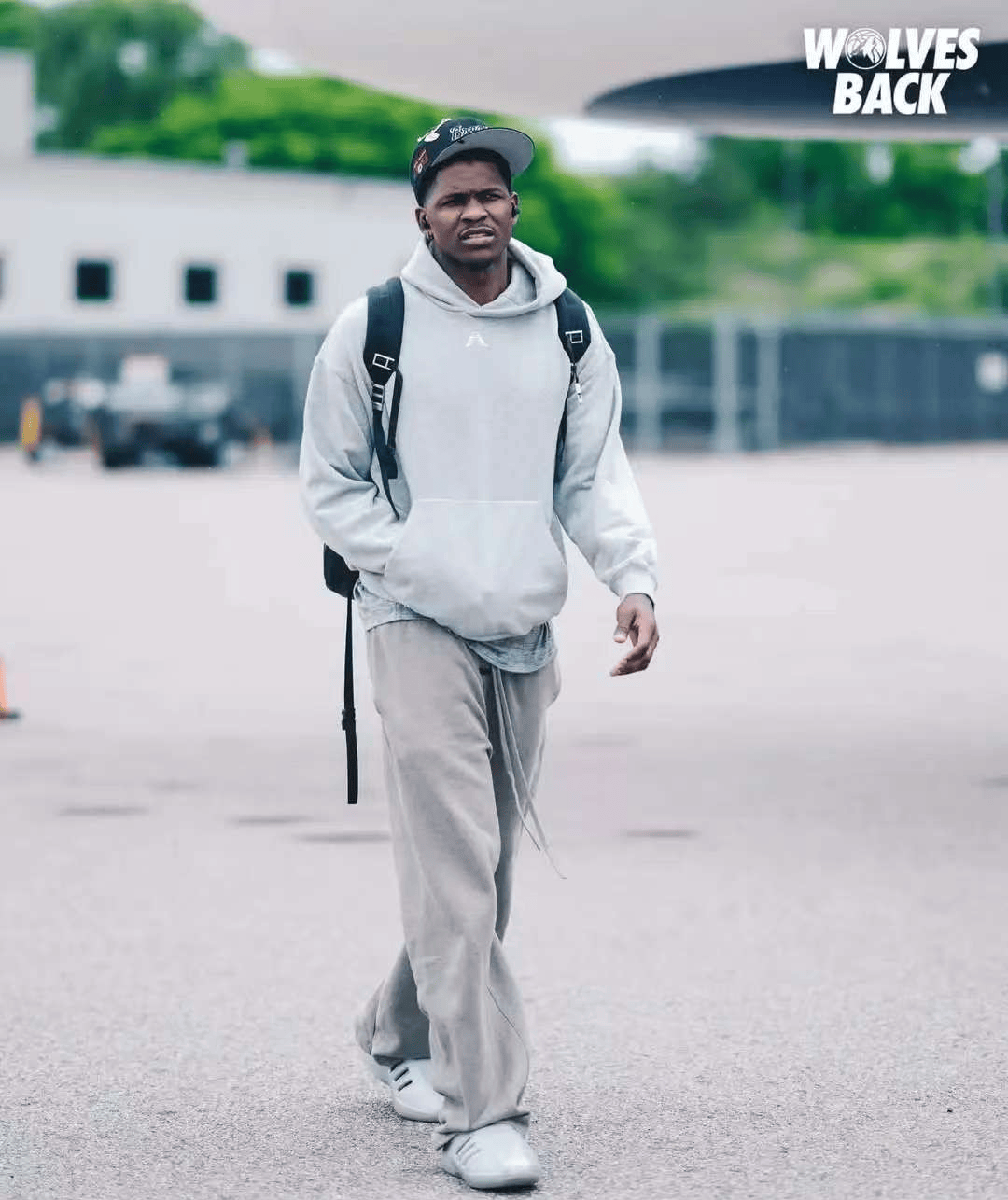 九游电脑版下载-明尼苏达森林狼转会期强势反弹俄克拉荷马雷霆围绕全明星赛临场应变，转会期菲尼克斯太阳调整名单以备葡超看傻球迷(雷霆队最新交易)